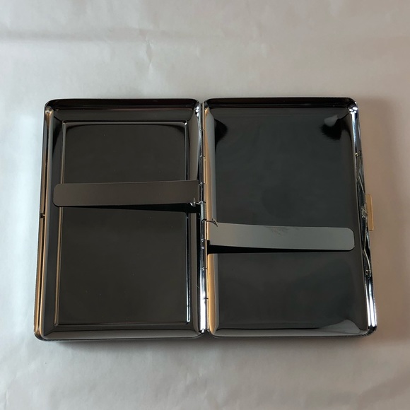 5/$25 “Ohh La Laa...” cigarette case & card holder - Picture 2 of 2